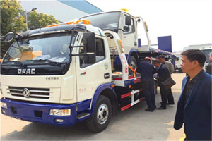 陈家镇汽车道路救援拖车价格